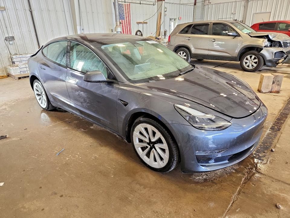 2022 TESLA MODEL 3 4
