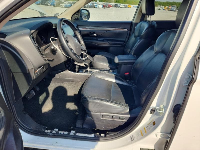 2020 MITSUBISHI OUTLANDER SE 7