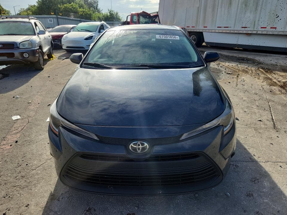2024 TOYOTA COROLLA LE 5