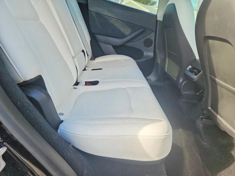 2023 TESLA MODEL Y 10