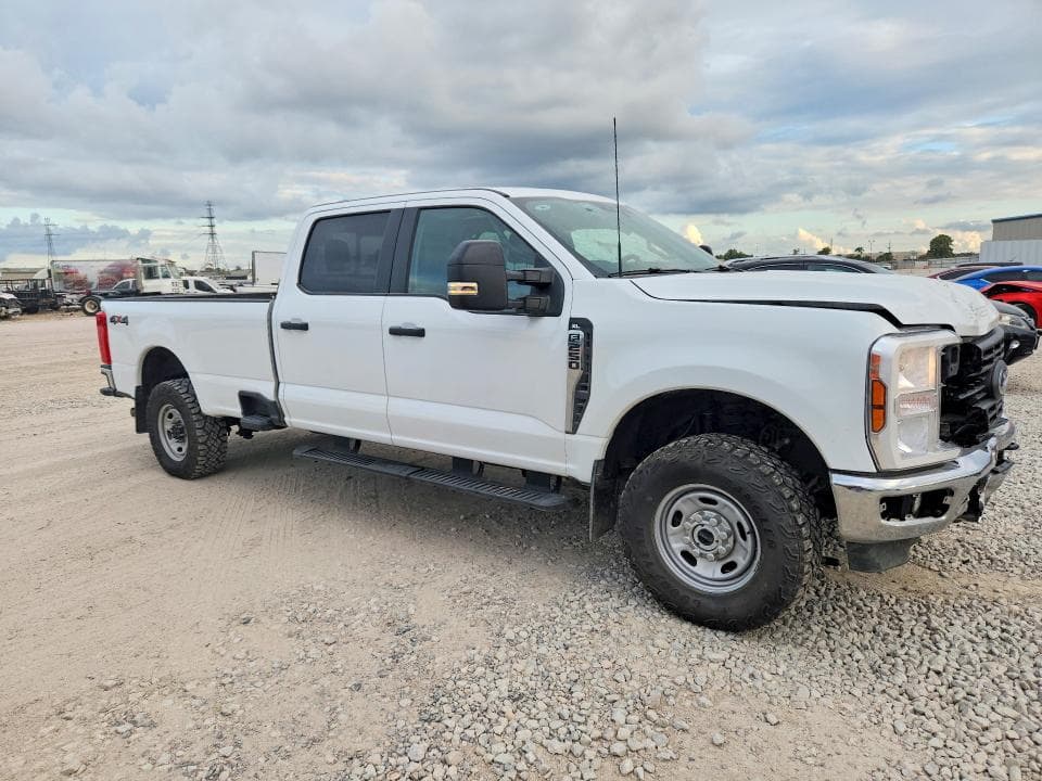 2026 FORD F250 SUPER DUTY 4