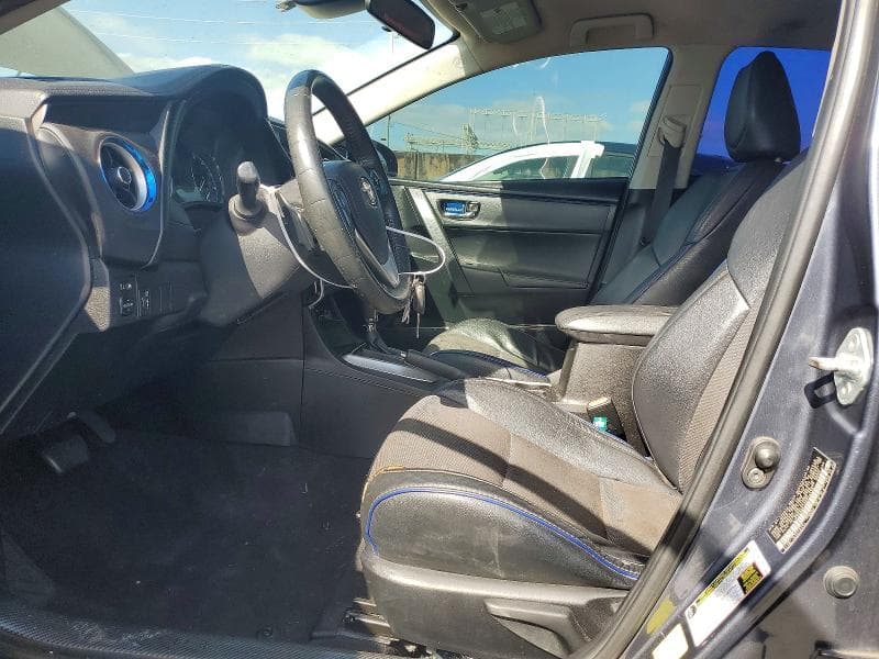2017 TOYOTA COROLLA SE 7
