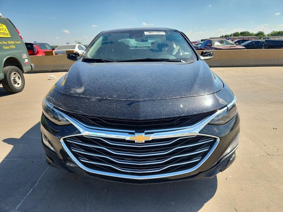 2025 CHEVROLET MALIBU LT 5