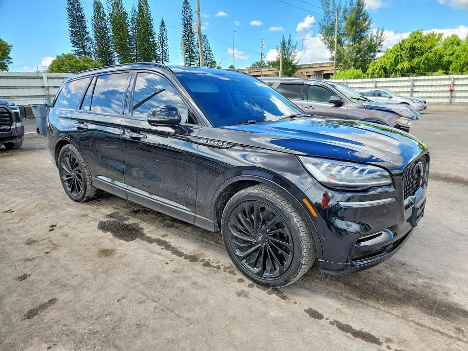 2023 LINCOLN AVIATOR RESERVE 4