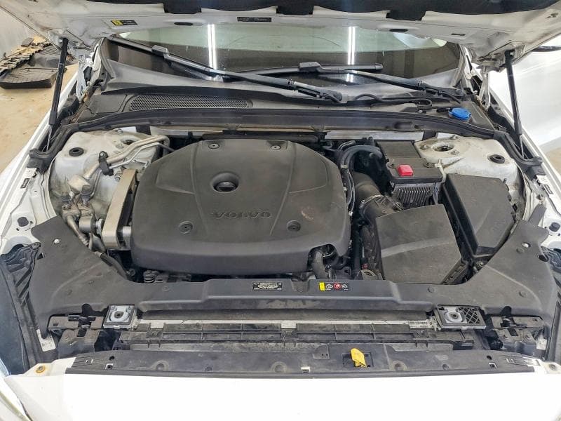 2020 VOLVO S60 T5 MOMENTUM 11