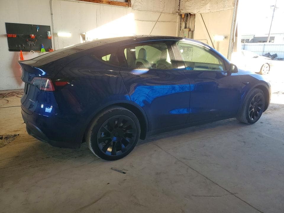 2022 TESLA MODEL Y 3