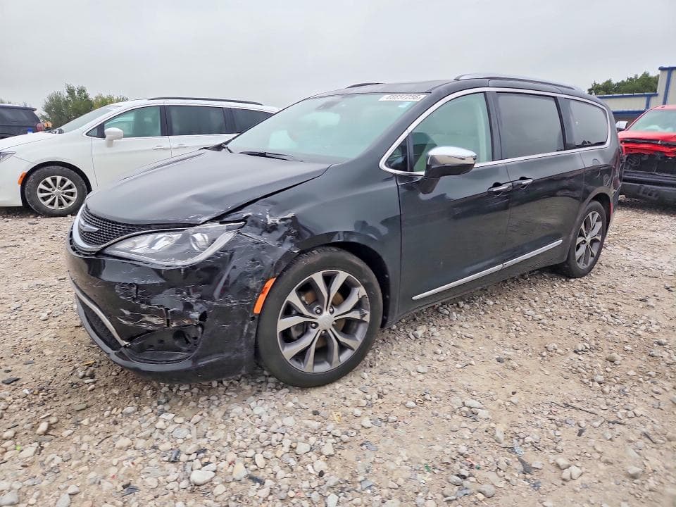 2018 CHRYSLER PACIFICA LIMITED - 1