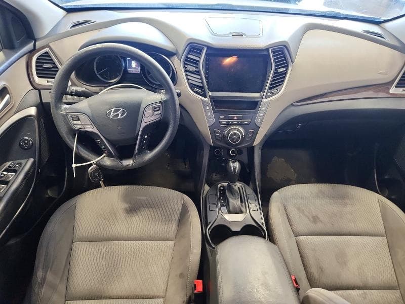 2017 HYUNDAI SANTA FE SE 8