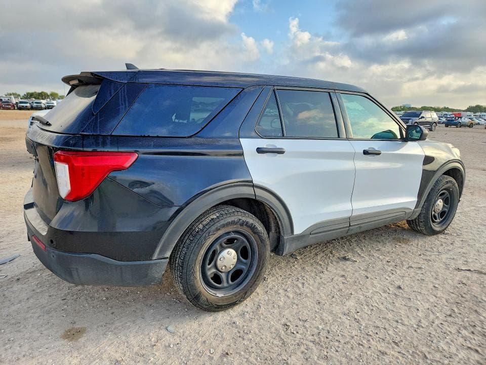 2021 FORD EXPLORER POLICE INTERCEPTOR 3