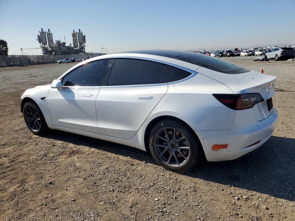 2020 TESLA MODEL 3 2