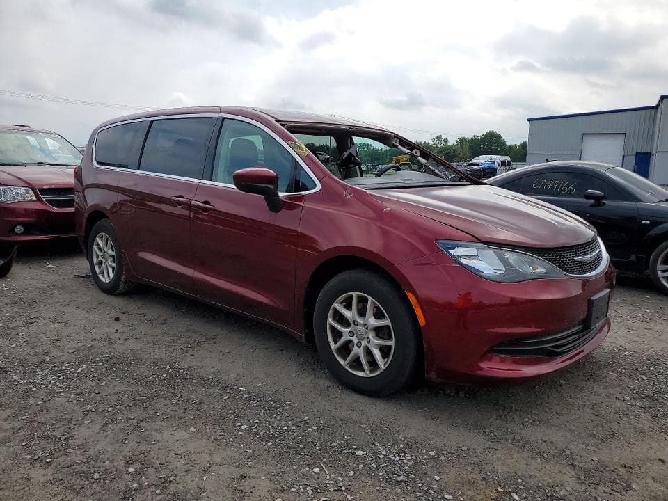 2017 CHRYSLER PACIFICA LX 4