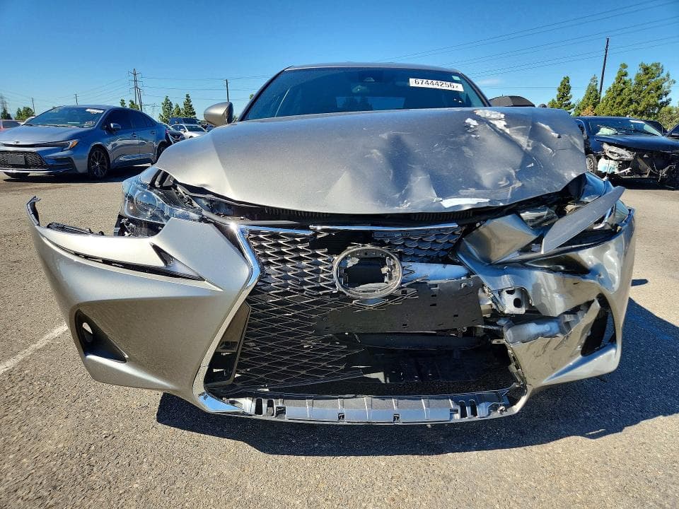 2019 LEXUS IS 300 5