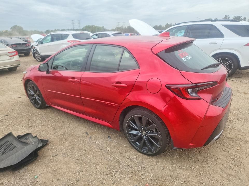 2023 TOYOTA COROLLA XSE 2