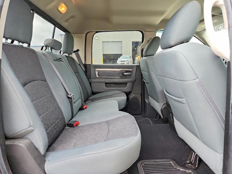 2020 RAM 1500 CLASSIC SLT 10