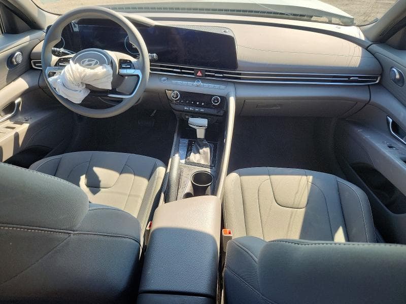 2024 HYUNDAI ELANTRA SEL 8