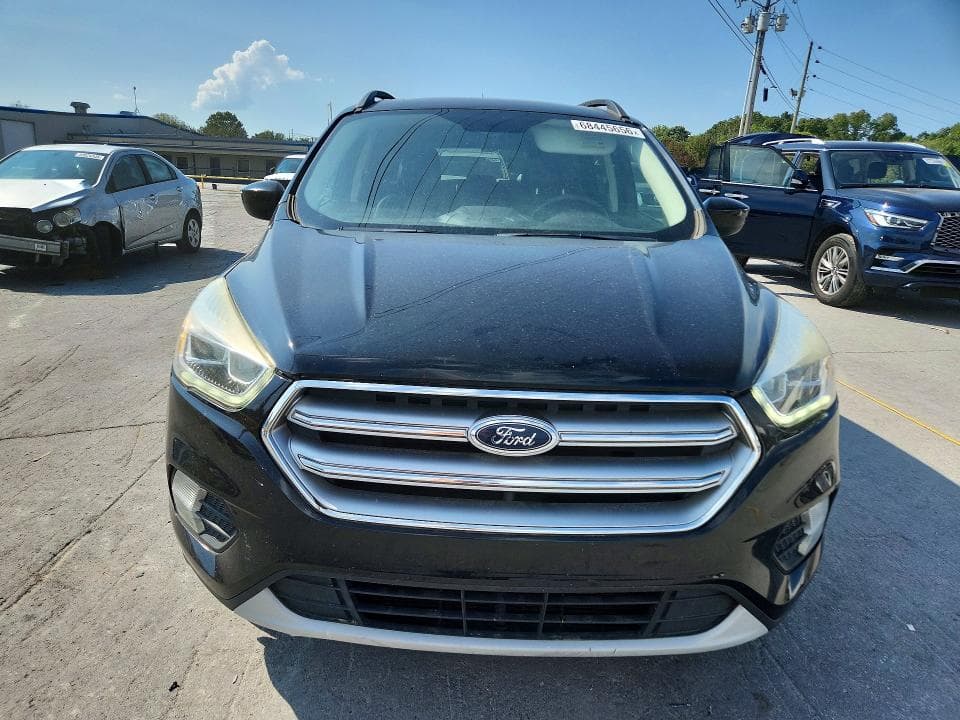 2017 FORD ESCAPE SE 5