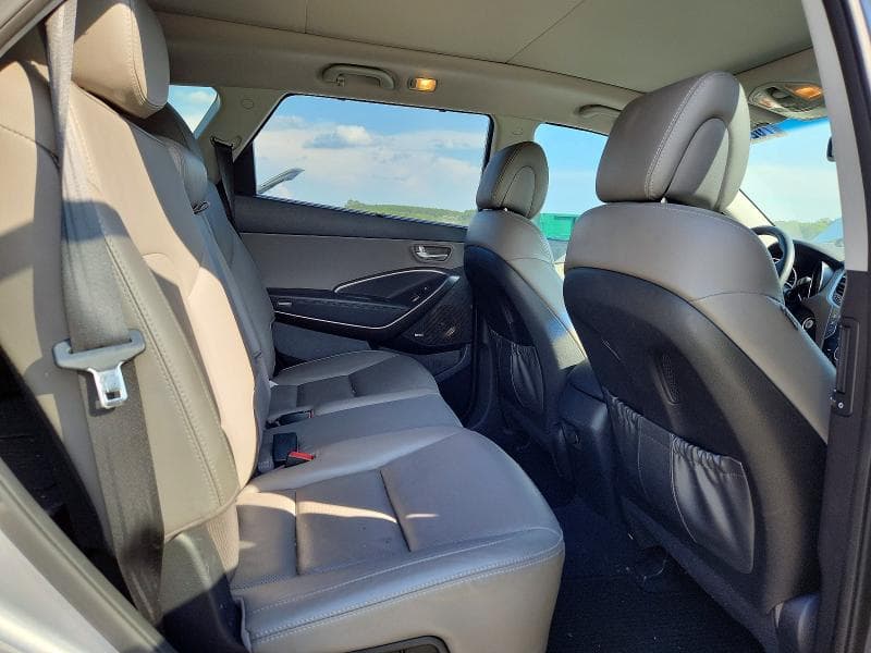 2017 HYUNDAI SANTA FE SE ULTIMATE 11