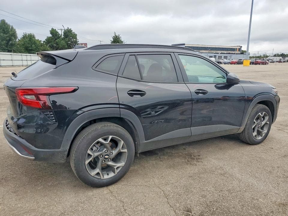 2025 CHEVROLET TRAX 1LT 3