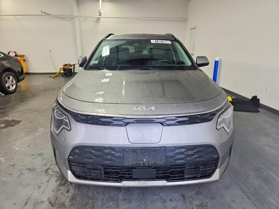2024 KIA NIRO WIND 5