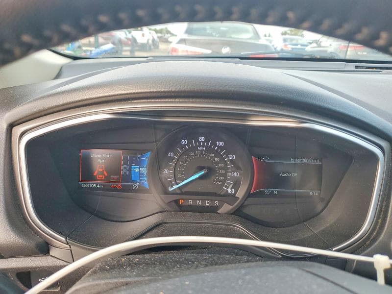 2019 FORD FUSION SE 9