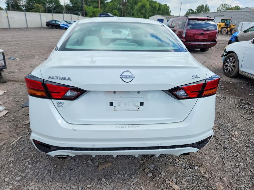2024 NISSAN ALTIMA SL 6
