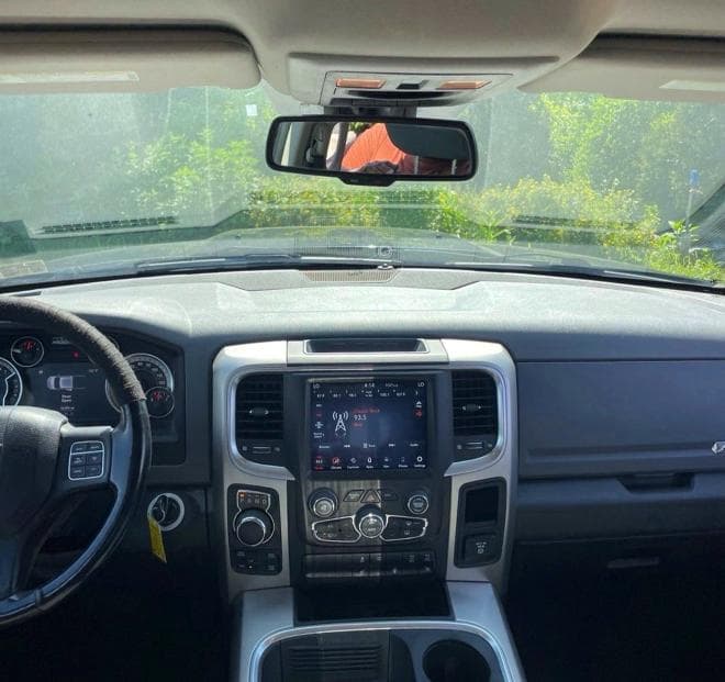 2018 RAM 1500 SLT 7