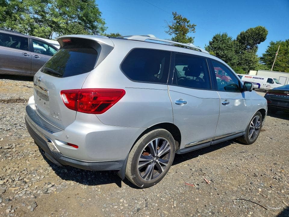 2017 NISSAN PATHFINDER S 3