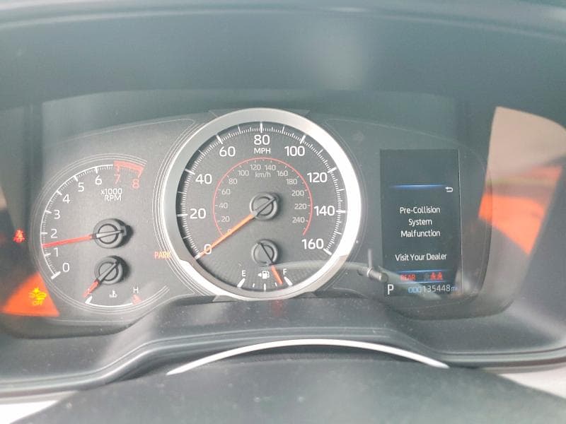 2020 TOYOTA COROLLA SE 9