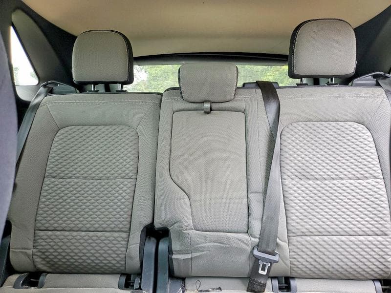 2020 FORD ESCAPE SE 10
