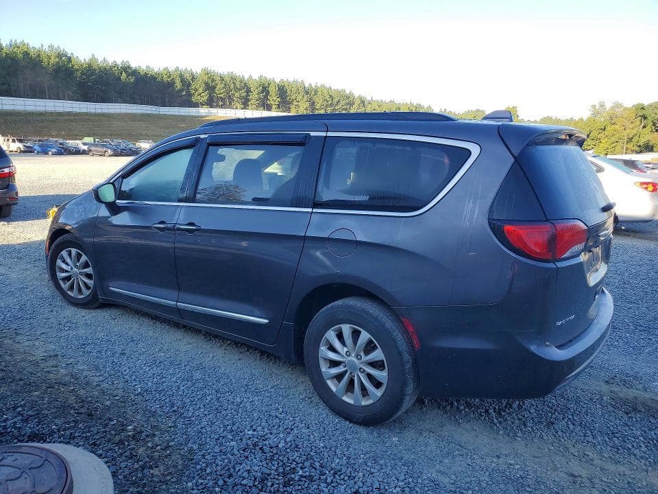 2017 CHRYSLER PACIFICA TOURING L 2