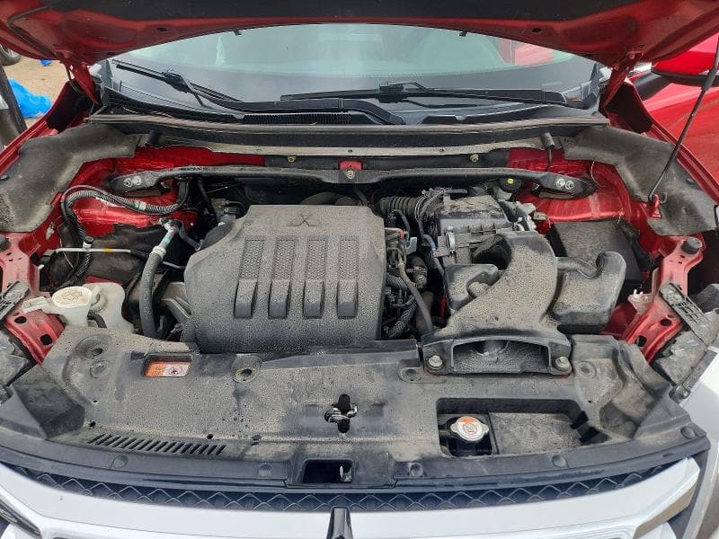 2019 MITSUBISHI ECLIPSE CROSS SE 11