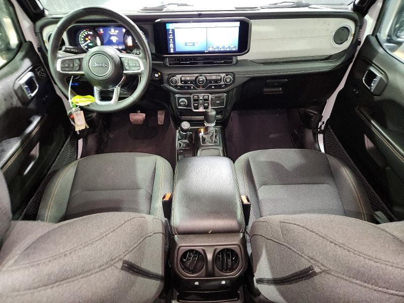 2024 JEEP WRANGLER SAHARA 4XE 8