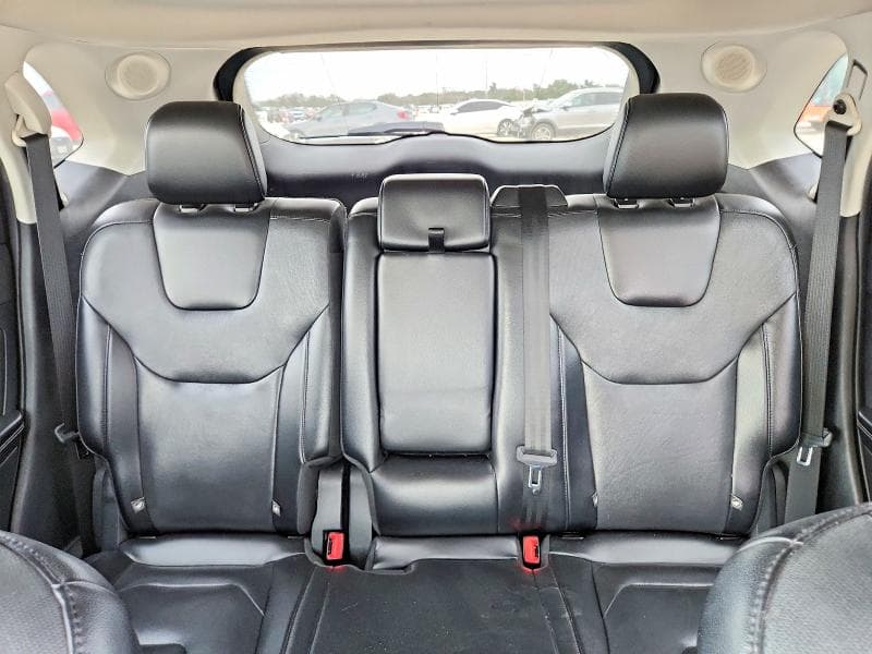 2022 FORD EDGE TITANIUM 10