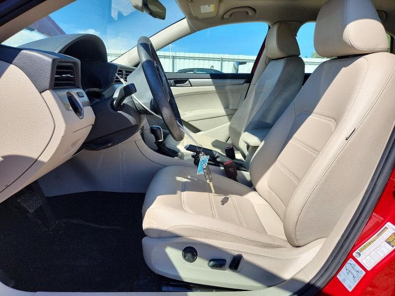 2021 VOLKSWAGEN PASSAT 7