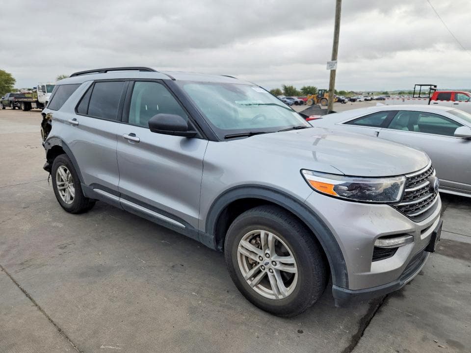 2023 FORD EXPLORER XLT 4