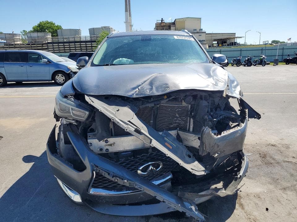 2018 INFINITI QX60 BASE 5