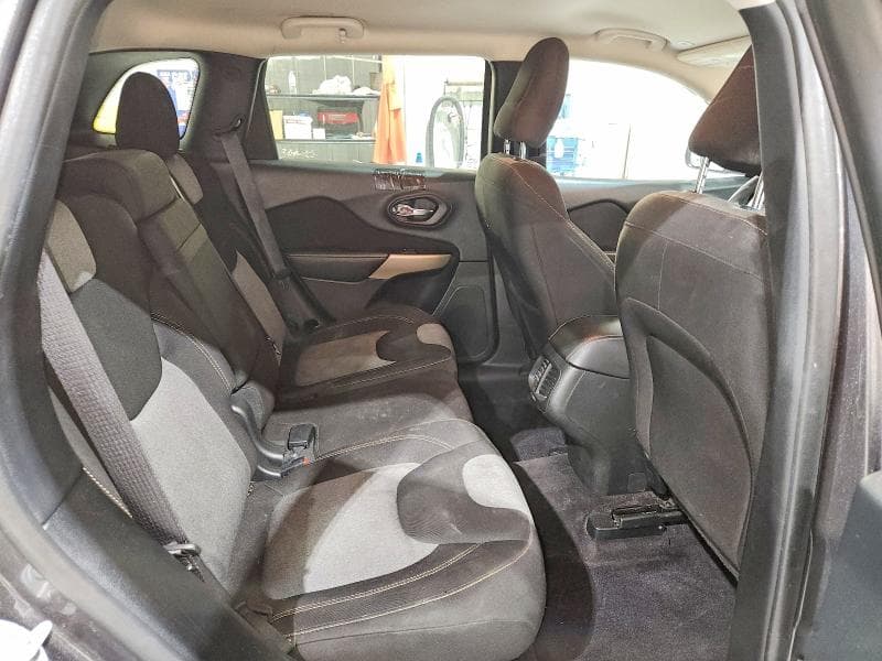 2018 JEEP CHEROKEE LATITUDE 11