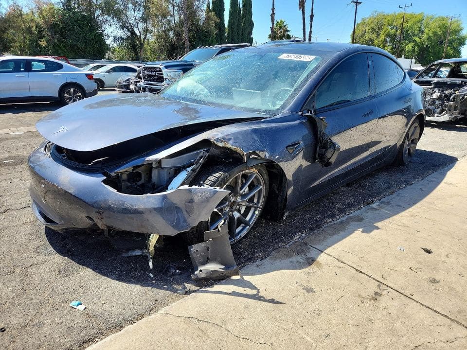 2022 TESLA MODEL 3