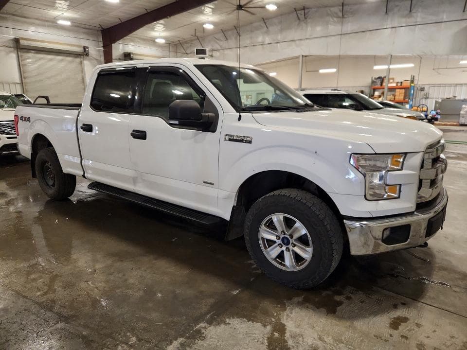 2017 FORD F150 SUPERCREW 4