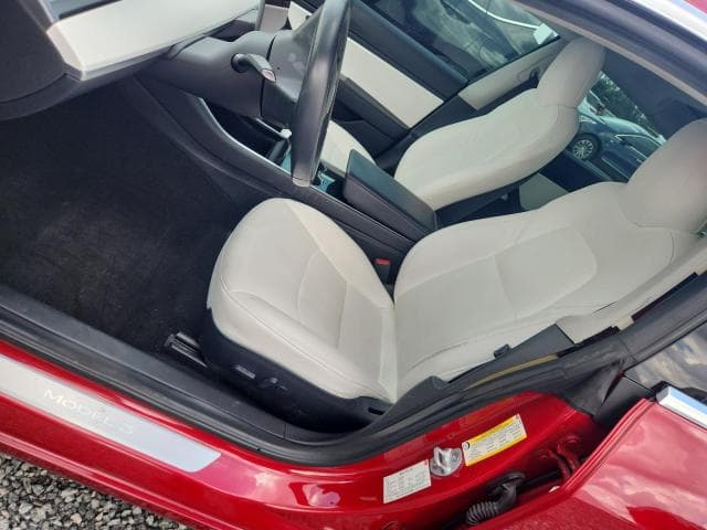 2018 TESLA MODEL 3 7
