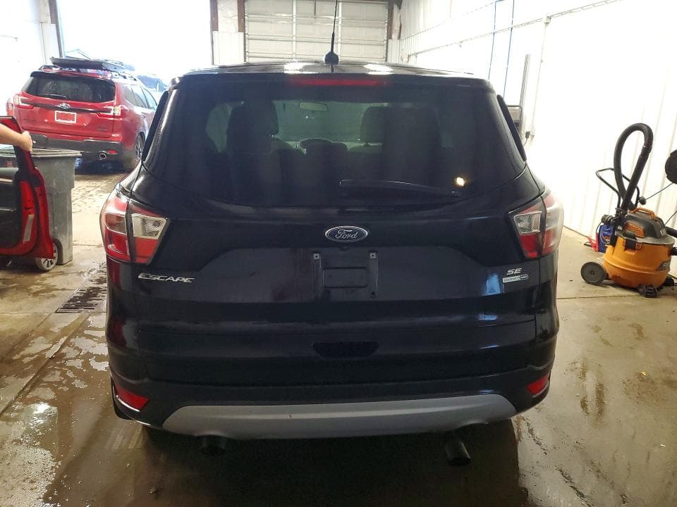 2017 FORD ESCAPE SE 6