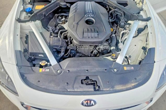 2018 KIA STINGER PREMIUM 11