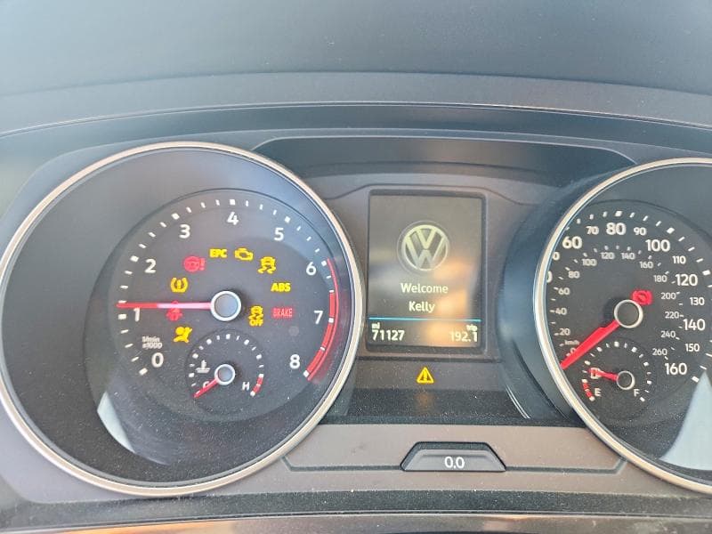 2018 VOLKSWAGEN TIGUAN SE 9