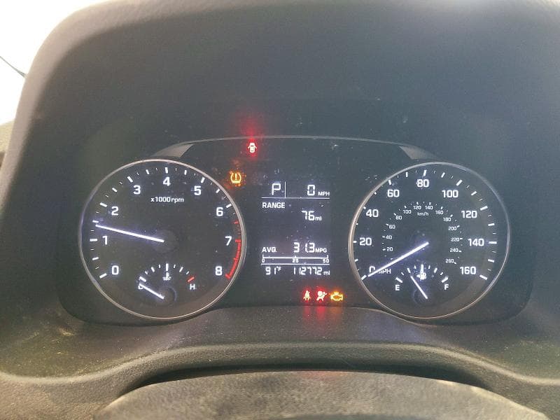 2017 HYUNDAI ELANTRA SE 9