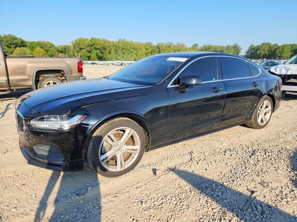 2019 VOLVO S90 T5 MOMENTUM