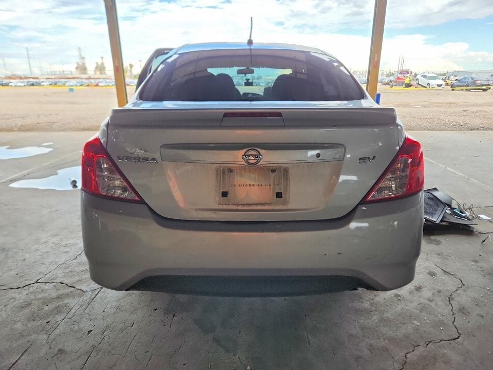 2017 NISSAN VERSA 1.6 SV 6