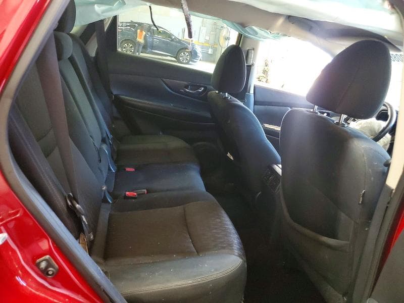2017 NISSAN ROGUE SV 10