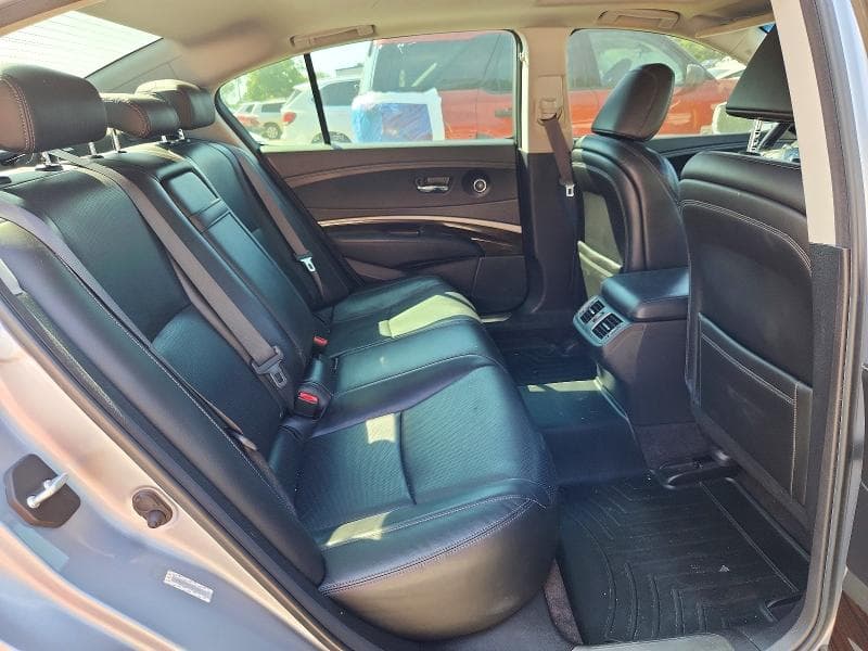 2017 ACURA RLX TECH 10