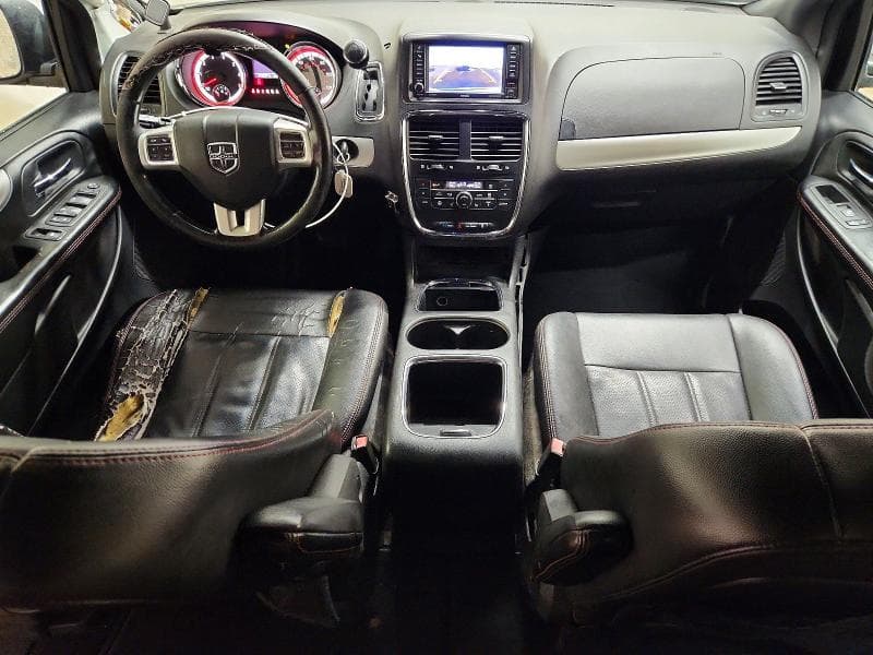 2018 DODGE GRAND CARAVAN GT 8