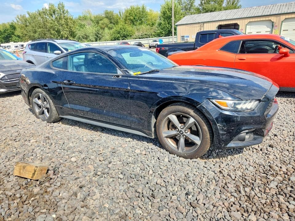 2017 FORD MUSTANG 4